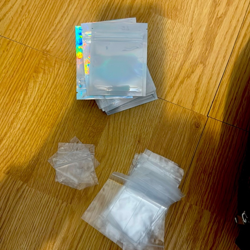 Assorted sampling packs